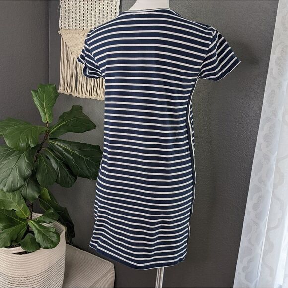 Junk Food "Party In The USA" Striped Shift Dress - Picture 4 of 10